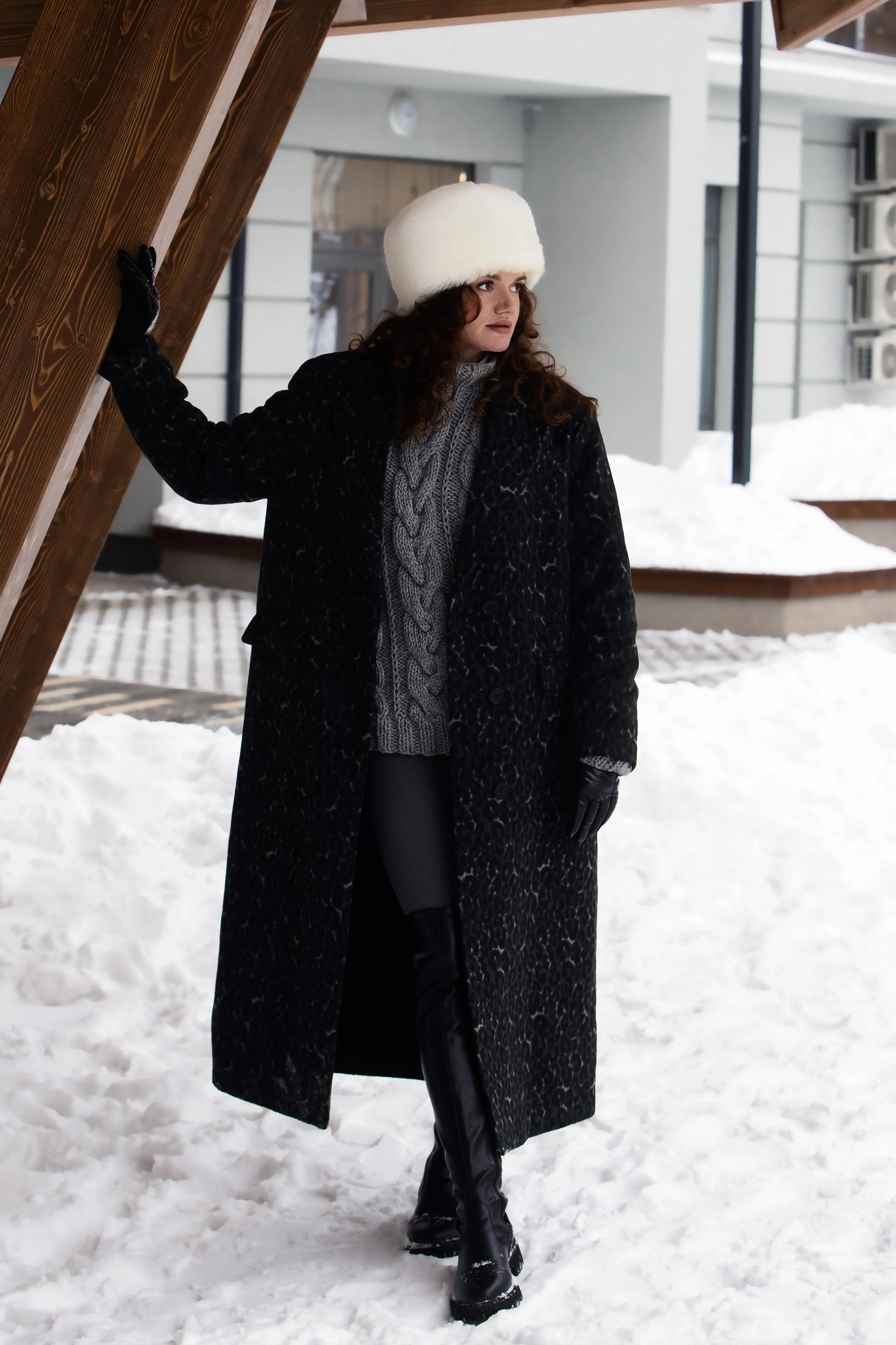 Winter Style Guide: Stay Warm and Trendy with the Right Coats