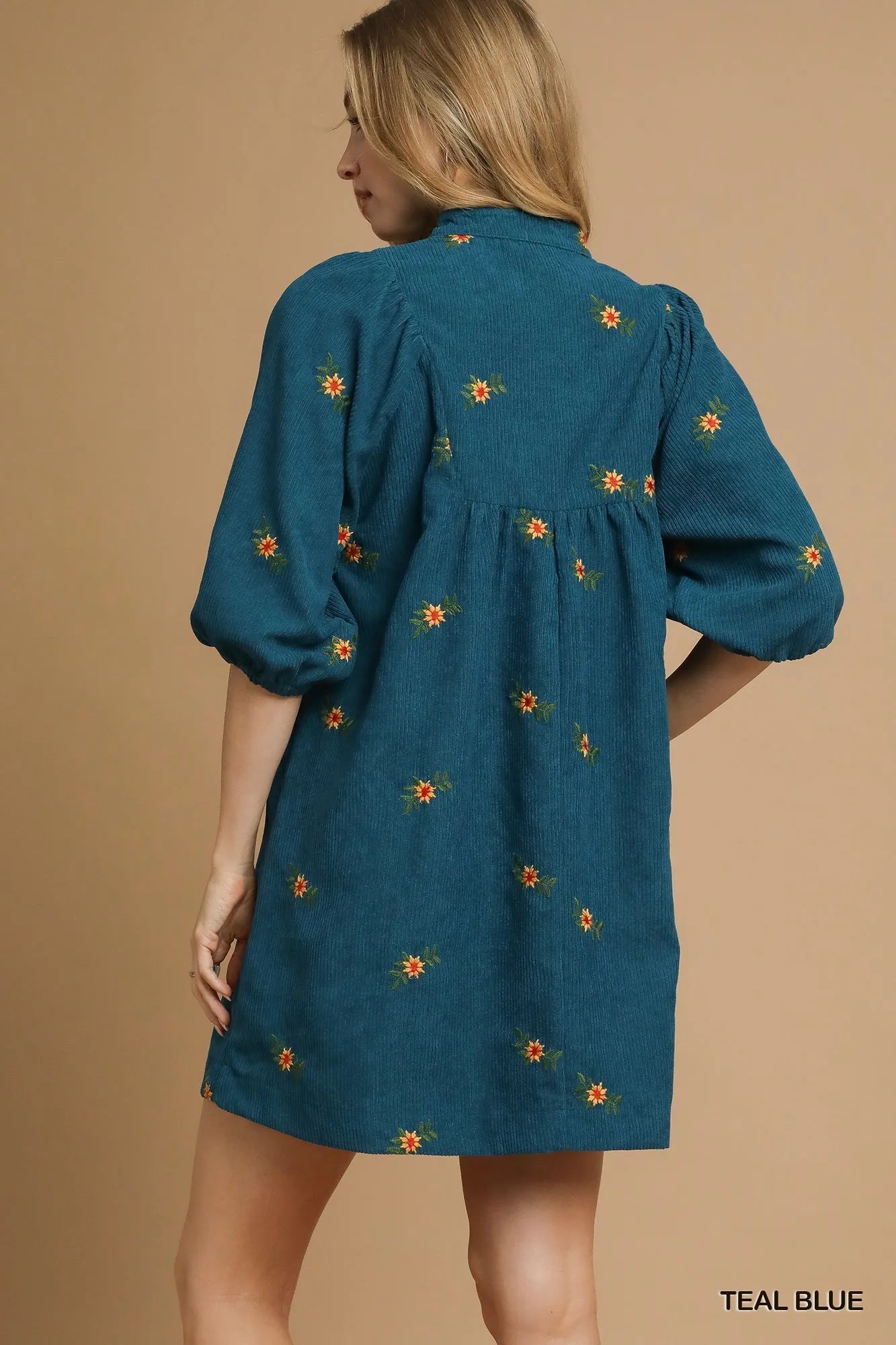 Boho Babe's Pick – Floral Embroidery Meets Corduroy - Alwesbo Fashion
