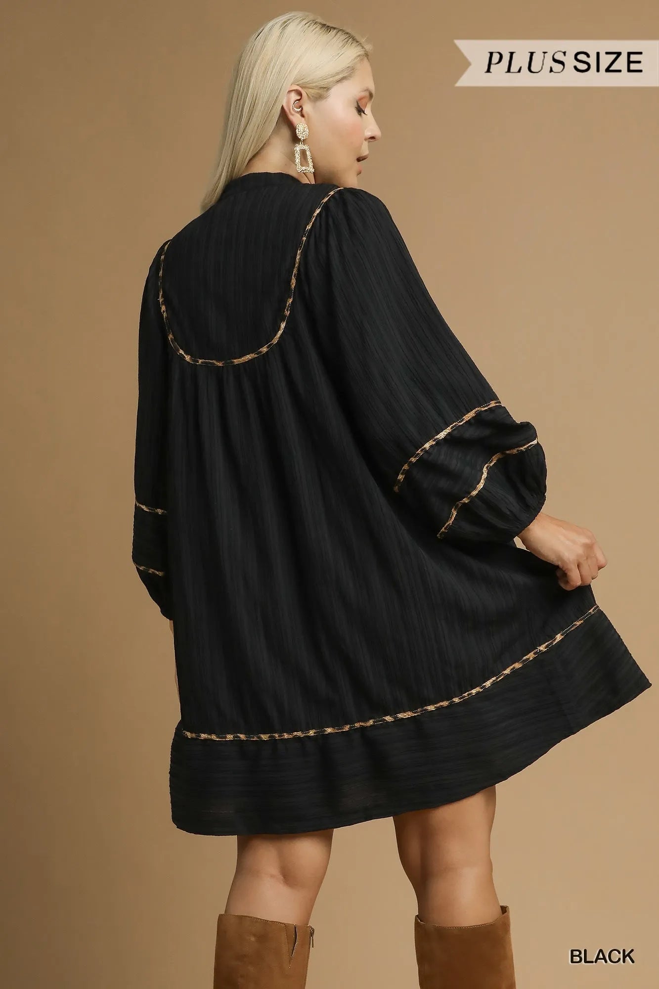 Plus Size Textured Babydoll Dress with Leopard Print Trim - Alwesbo Fashion