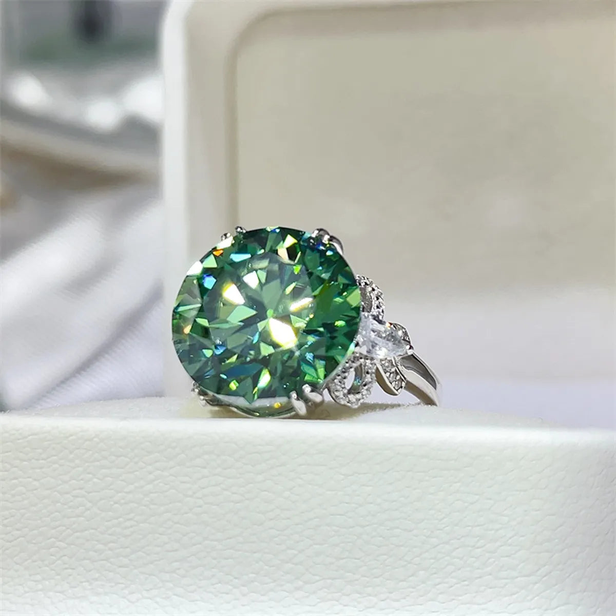 10 Carat Moissanite 925 Sterling Silver Luxury Ring - Alwesbo Fashion