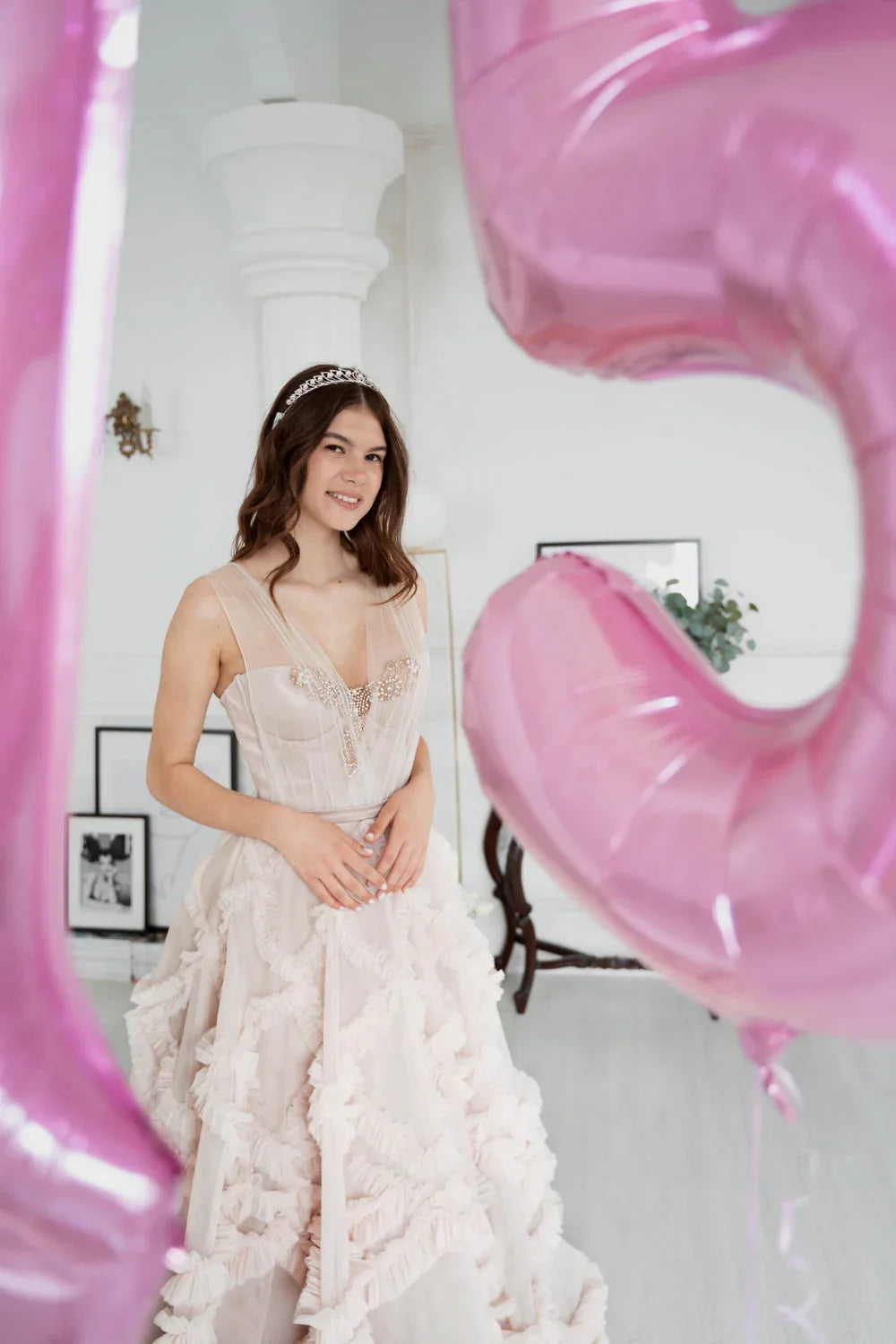 How to Choose the Perfect Evening Dress for Weddings and Special Occasions - Alwesbo Fashion