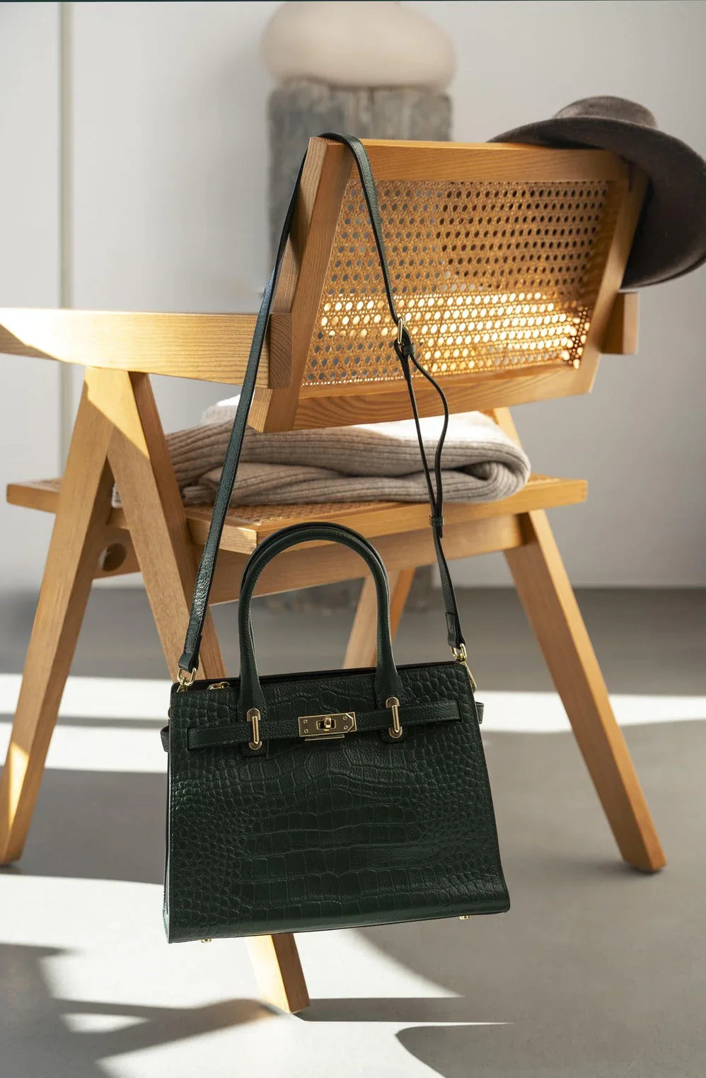 Trending Everyday Bag Styles You Need in 2025 - Alwesbo Fashion