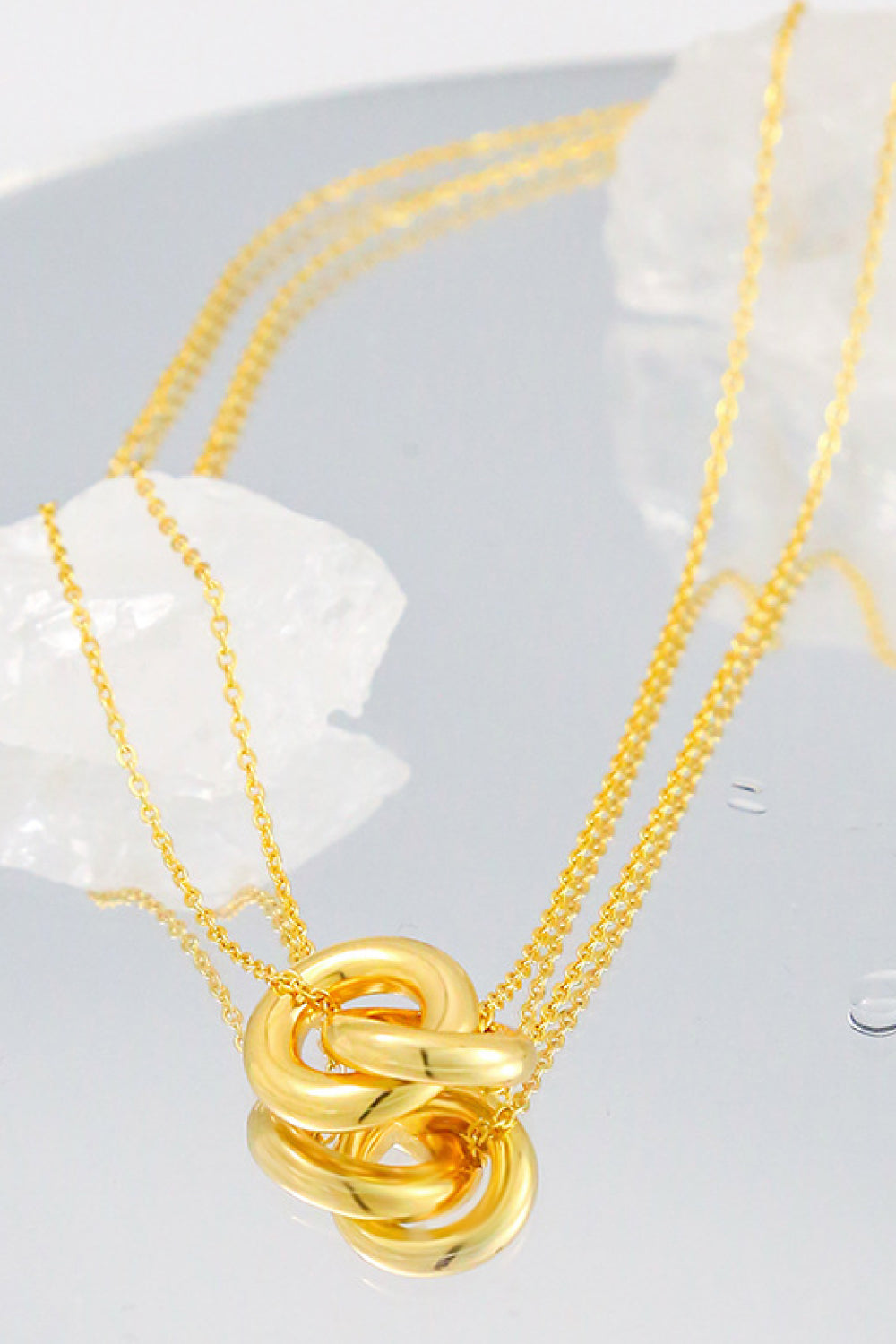 Linked Ring Pendant Chain Necklace - Alwesbo Fashion