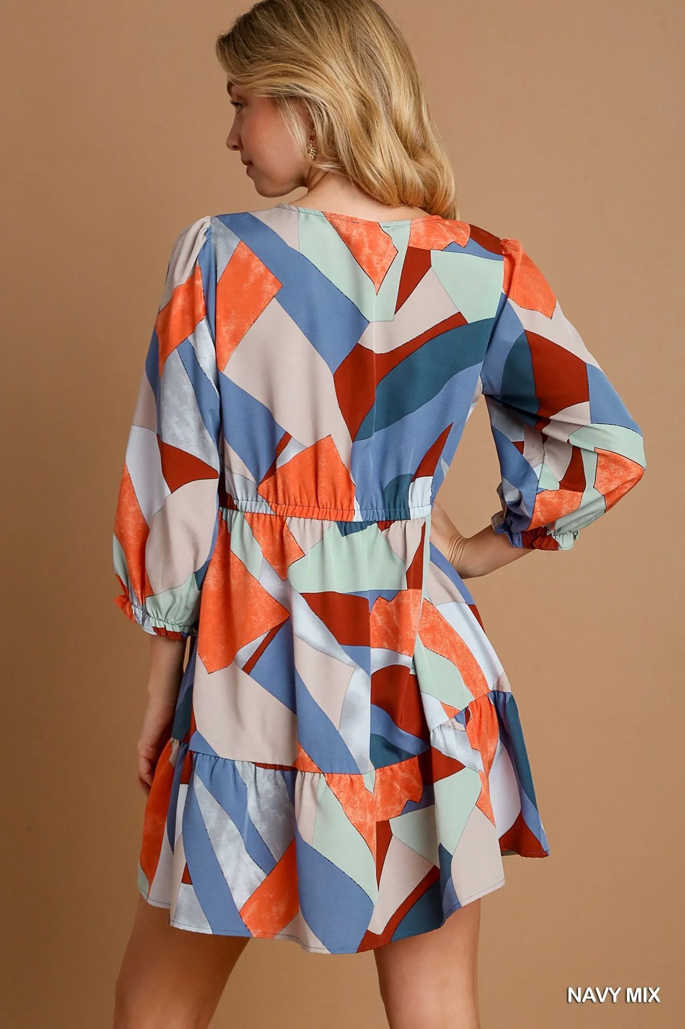 Boho Chic Tiered Dress – V-Neck & Abstract Pattern - Alwesbo Fashion