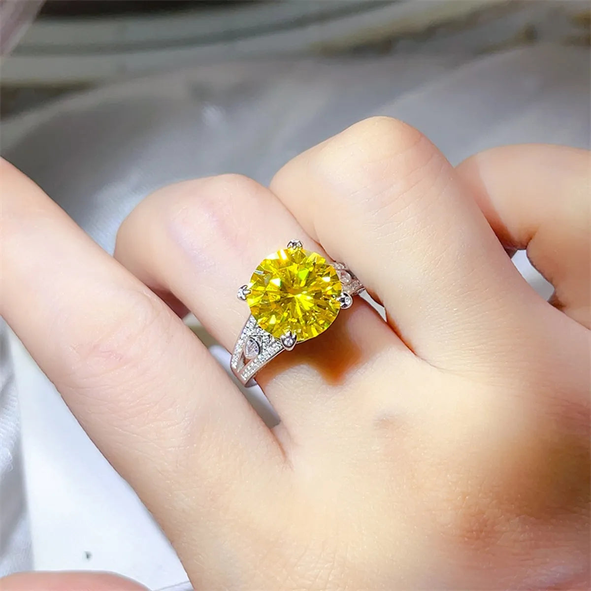 5 Carat Moissanite 925 Sterling Silver Wedding Ring for Women - Alwesbo Fashion