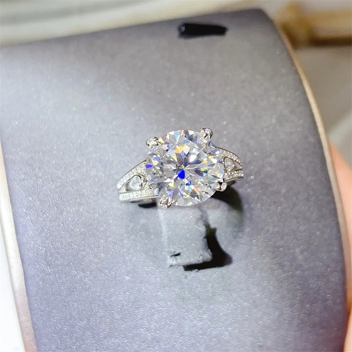 5 Carat Moissanite 925 Sterling Silver Sparkling Ring - Alwesbo Fashion