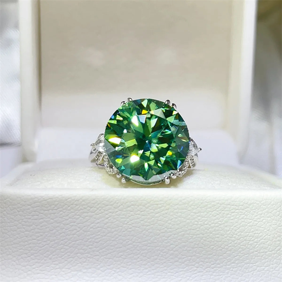 10 Carat Moissanite 925 Sterling Silver Luxury Ring - Alwesbo Fashion