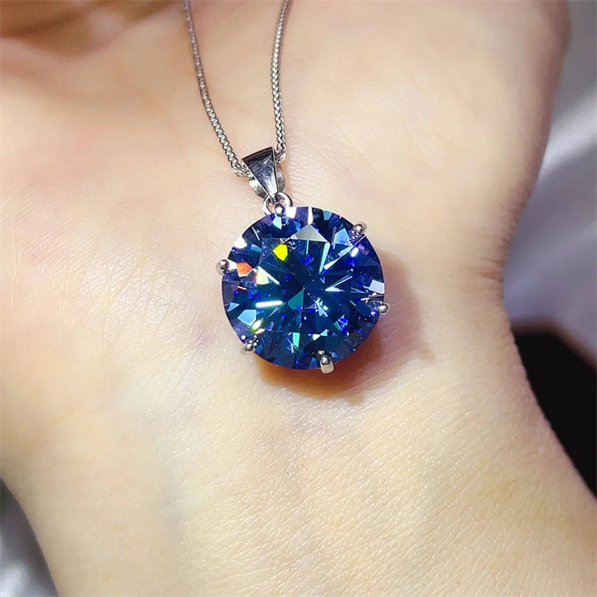 10 Carat Moissanite 925 Sterling Silver Ring and Necklace Jewelry Set - Alwesbo Fashion
